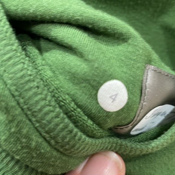Lululemon green scuba hoodie size 4 - Picture 2 of 4